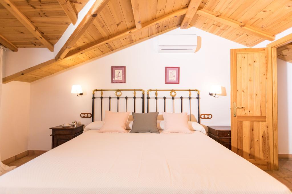 Calerilla Hotel (Adults Only) Burunchel Zewnętrze zdjęcie